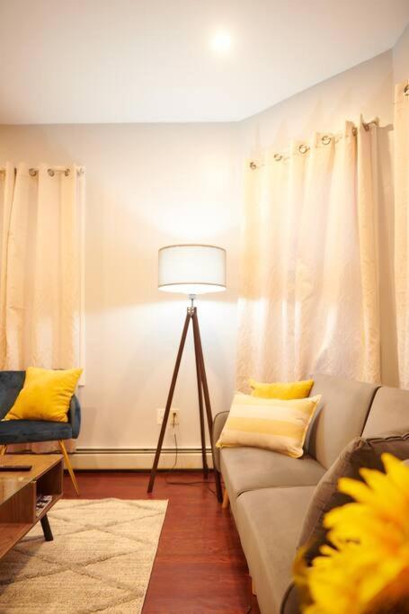 Cozy Apartment 2Nd 10Min Walk Downtown And City View Providence Exterior foto