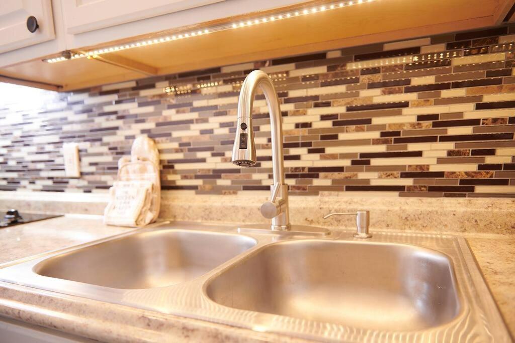 Cozy Apartment 2Nd 10Min Walk Downtown And City View Providence Exterior foto